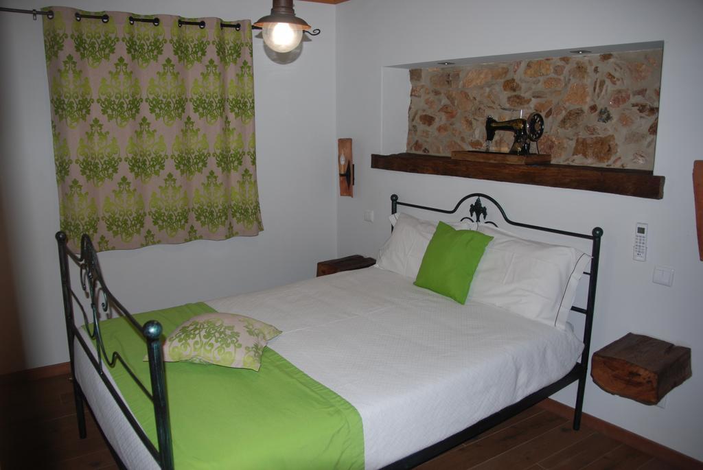 Casas No Terreiro Guest House Penacova Exterior photo